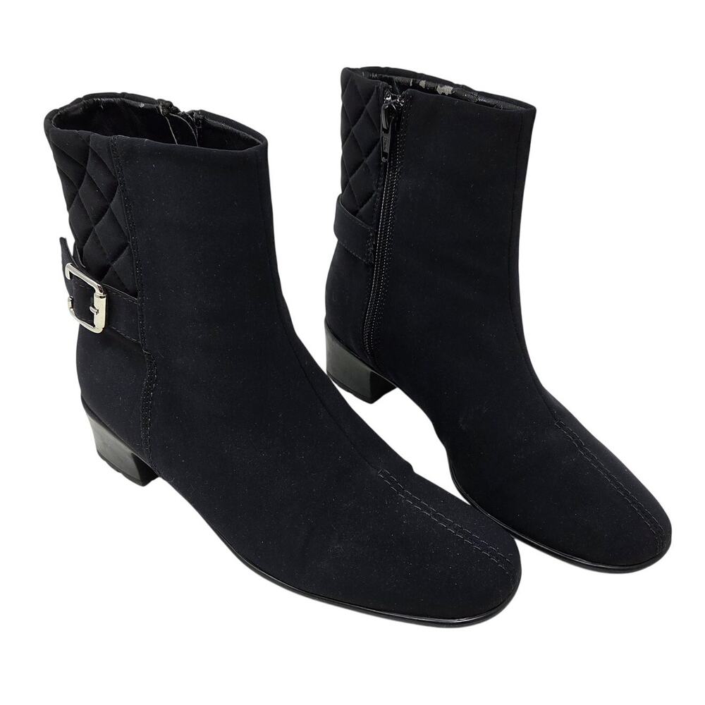 Sesto Meucci Black Hovercraft Waterproof Quilted Yeska Ankle Bootie Size 6 M